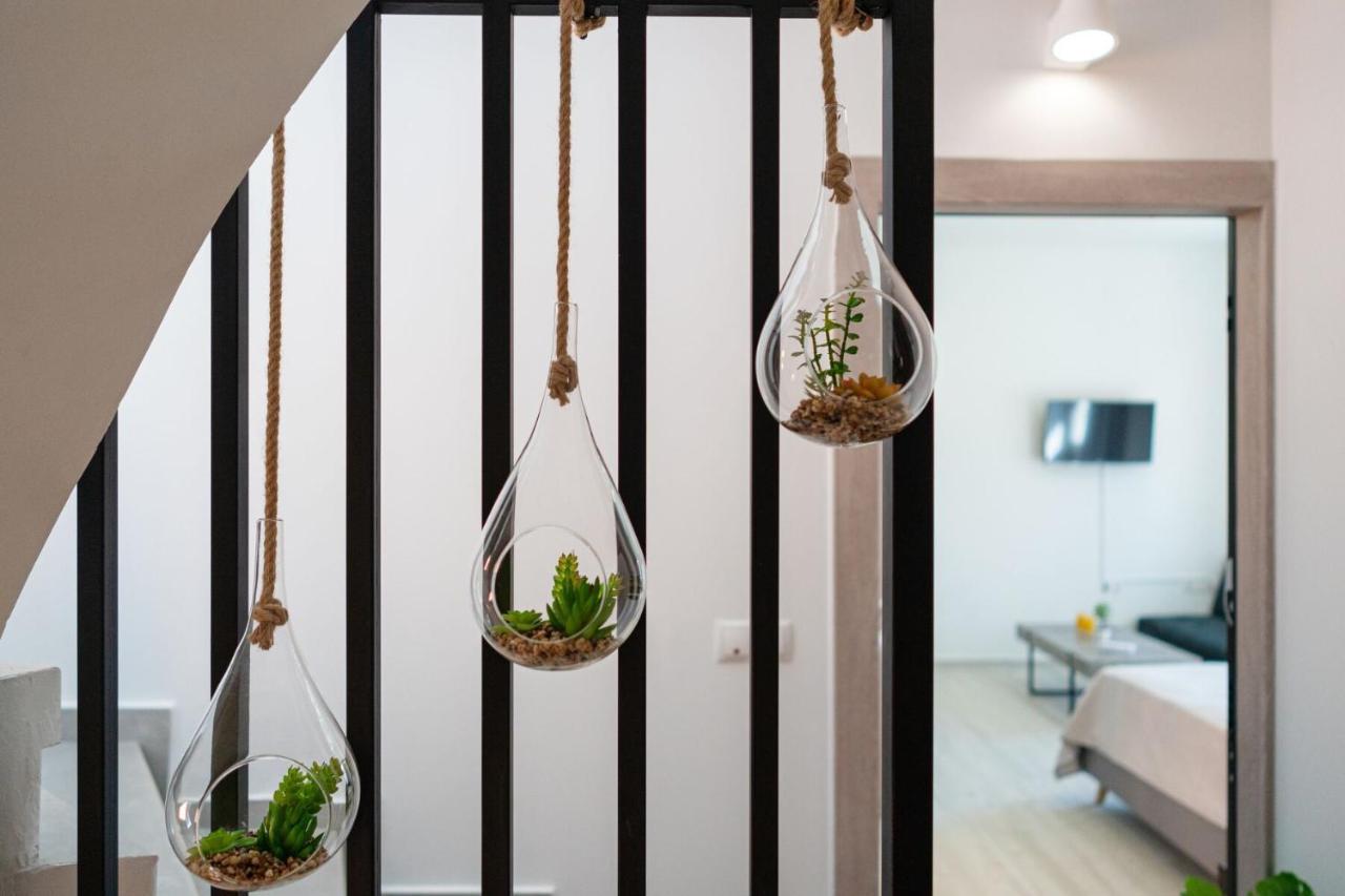 White&Gray Apartment Resmo Dış mekan fotoğraf